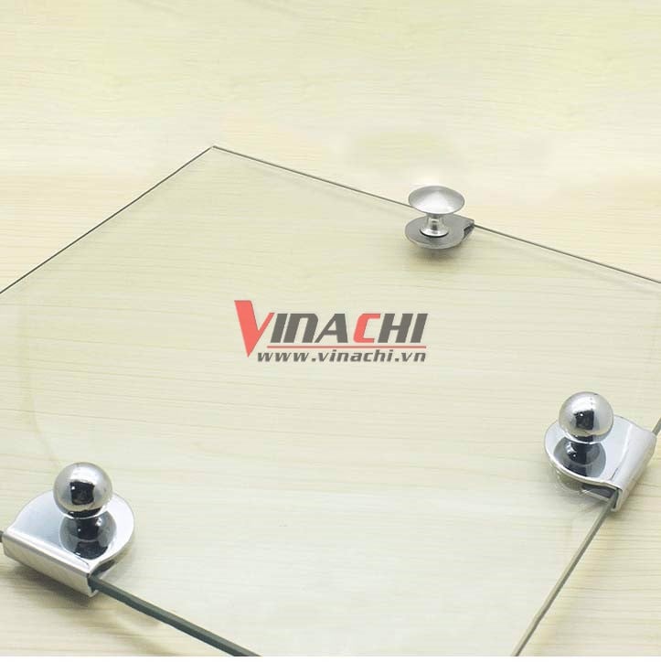 Núm giữ chân kính Num giu chan kinh